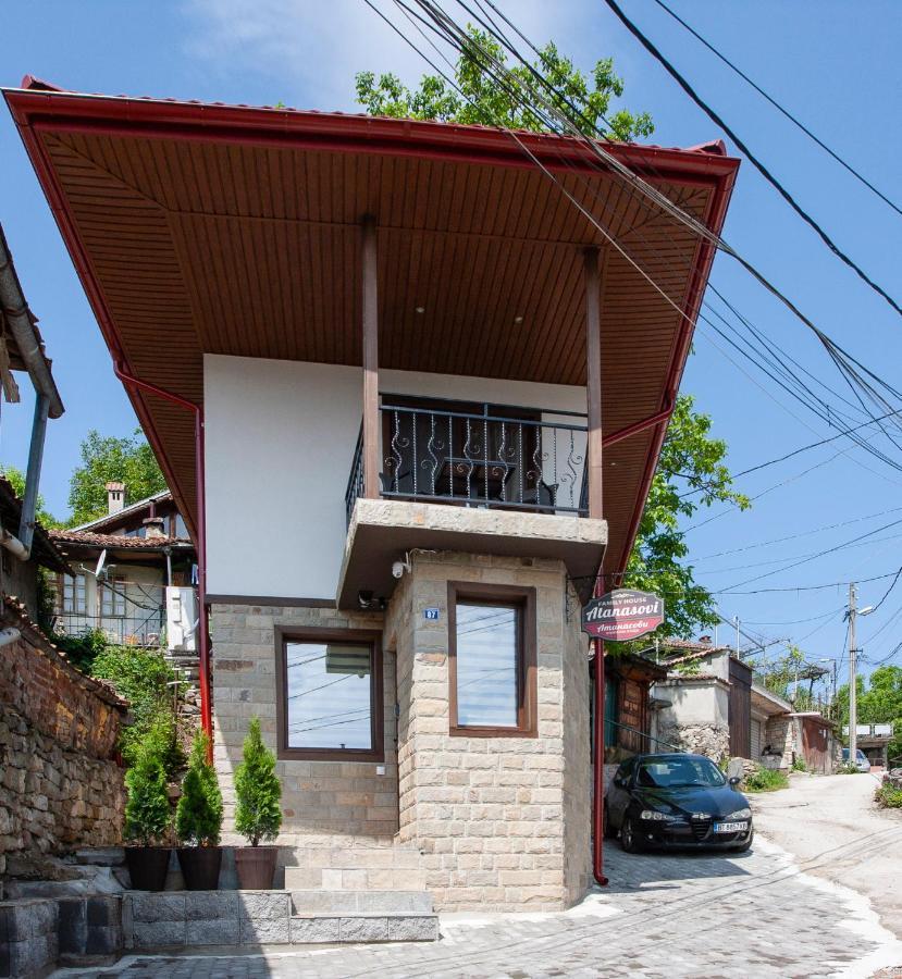 Family House Atanasovi Villa Veliko Tarnovo Eksteriør billede